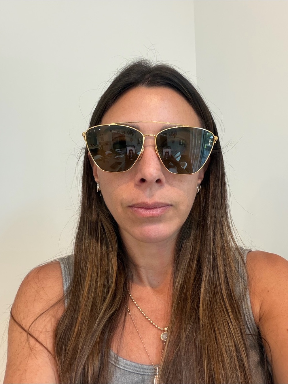Fendi Gold Frame Black Lens Women's Sunglasses - Picture 5 of 7